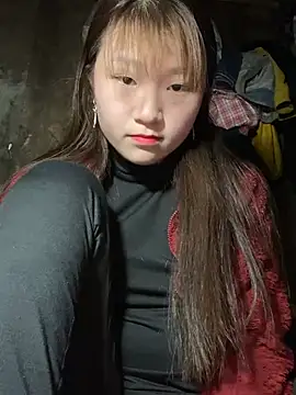 hinata-xx online show from March 7, 2026, 8:22 am