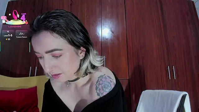 carly grasso online show from February 11, 2026, 4:06 am