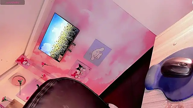 Snapshot of Melany_Alejandra chatting on February 24, 2026, 4:54 am Melany Alejandra online show from February 24, 2026, 4:54 am