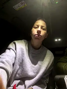 coupledeea online show from January 18, 2026, 6:34 pm