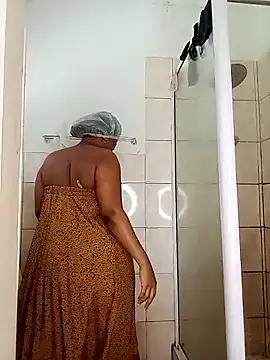   JuicyAss  online show from January 10, 2026, 11:23 am