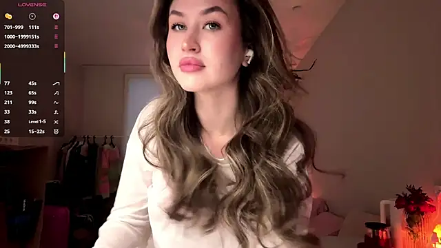 KiraBodrick online show from February 20, 2026, 3:12 pm