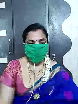 Snapshot of bhavyasri_55 chatting on March 26, 2026, 1:11 am bhavyasri 55 online show from March 26, 2026, 1:11 am