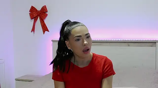 SashaLuvv online show from March 5, 2026, 1:56 am