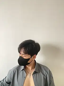 kimze7 online show from February 23, 2026, 5:05 am