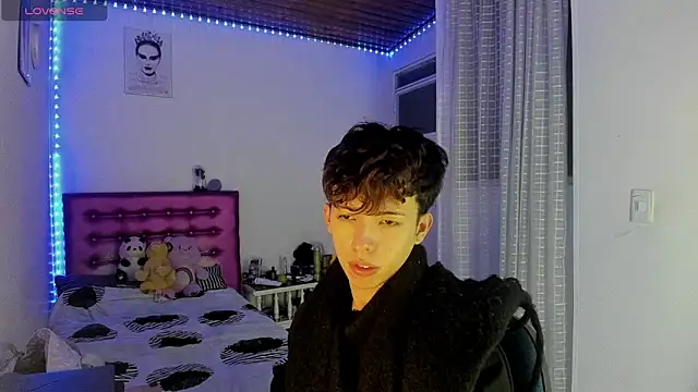 Dani Dancer online show from March 18, 2026, 12:14 am