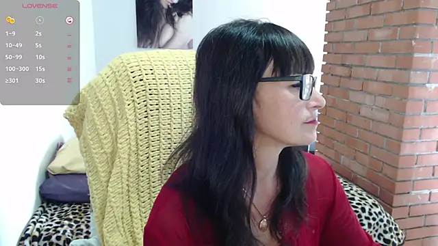 Eila Morigan online show from July 4, 2026, 7:03 am