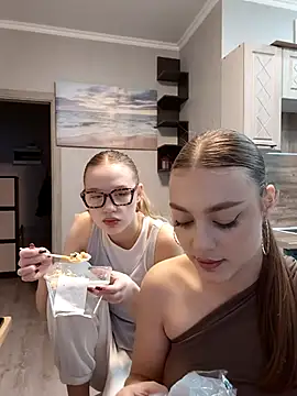 findwayout online show from February 7, 2026, 2:32 pm