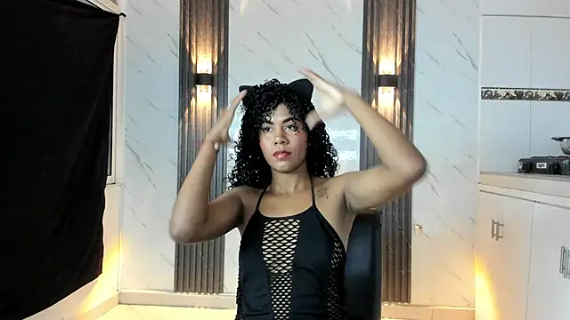 Snapshot of CaramelDesire chatting on January 31, 2026, 11:47 pm CaramelDesire online show from January 31, 2026, 11:47 pm