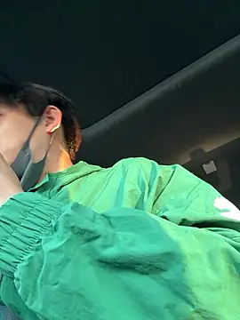 -kou-- online show from April 11, 2026, 8:51 am