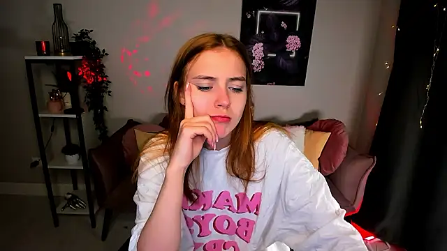 Bella xBaby online show from January 18, 2026, 1:48 pm