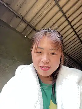 sofia-bae online show from March 24, 2026, 3:55 am