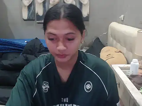 Princess hottie21 online show from March 8, 2026, 1:48 pm