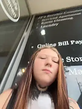 FionaMurr online show from February 13, 2026, 5:58 am