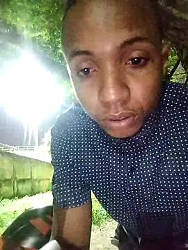 Snapshot of Andreskelly chatting on February 23, 2026, 12:30 am Andreskelly online show from February 23, 2026, 12:30 am