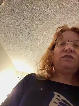 Lenaravenswood online show from February 10, 2026, 6:50 am