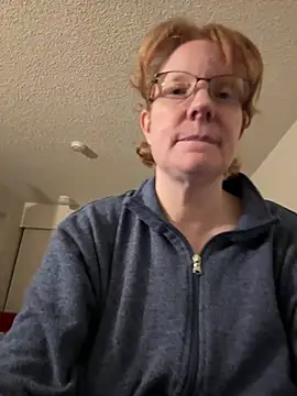 Lenaravenswood online show from March 10, 2026, 5:56 am