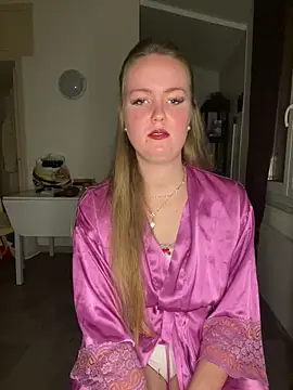 Snapshot of Vikml166 chatting on March 3, 2026, 5:30 pm Vikml166 online show from March 3, 2026, 5:30 pm