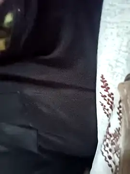 Ecyol online show from April 10, 2026, 4:17 am