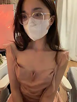 mimichannn99 online show from March 3, 2026, 9:04 am