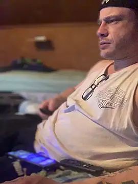 Snapshot of Ldnick69 chatting on March 3, 2026, 10:26 pm Ldnick69 online show from March 3, 2026, 10:26 pm