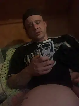 Snapshot of Ldnick69 chatting on April 9, 2026, 5:07 am Ldnick69 online show from April 9, 2026, 5:07 am