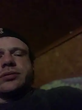 Snapshot of Ldnick69 chatting on April 11, 2026, 5:01 am Ldnick69 online show from April 11, 2026, 5:01 am