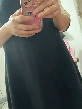 Yumi69 online show from March 12, 2026, 1:23 am