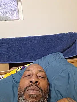 Rizzle9800 online show from December 14, 2025, 1:27 pm