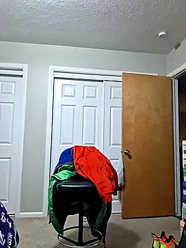 Snapshot of Rizzle9800 chatting on February 12, 2026, 7:47 am Rizzle9800 online show from February 12, 2026, 7:47 am