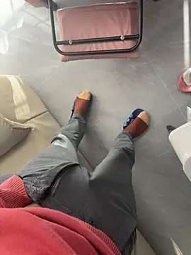 Snapshot of qwe522522 chatting on January 9, 2026, 8:17 am qwe522522 online show from January 9, 2026, 8:17 am