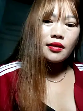 yana-zz online show from March 17, 2026, 6:55 pm