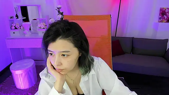 SirenMystiq online show from May 19, 2026, 7:20 pm