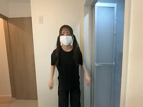 Gokujyo-Namanaka online show from May 18, 2026, 3:18 pm