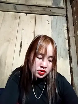 -myaa- online show from December 17, 2025, 3:18 pm