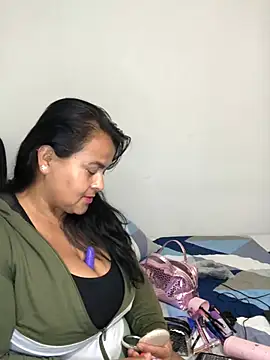 SayMarLuna online show from March 26, 2026, 12:17 am