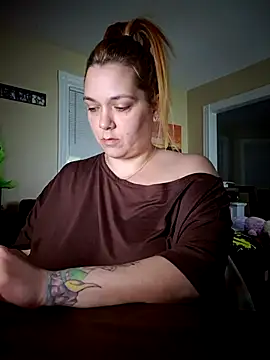 Aria423 online show from April 23, 2026, 12:56 am