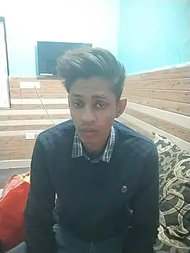 xoupleaura online show from January 9, 2026, 6:53 pm