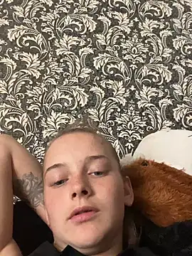 Barbika19 online show from June 3, 2026, 2:33 pm
