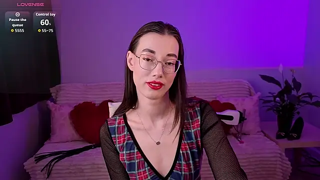 Snapshot of EmmaJacson chatting on February 7, 2026, 3:16 pm EmmaJacson online show from February 7, 2026, 3:16 pm