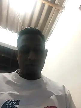 Snapshot of Mohandkim chatting on April 25, 2026, 10:40 pm Mohandkim online show from April 25, 2026, 10:40 pm