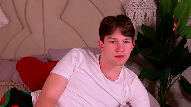 JamesRaww online show from January 5, 2026, 5:49 pm