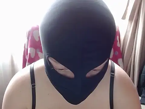 666maskgirl online show from February 25, 2026, 5:00 pm