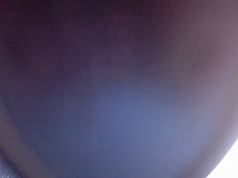 Laddyie baddie01 online show from December 18, 2025, 1:28 pm