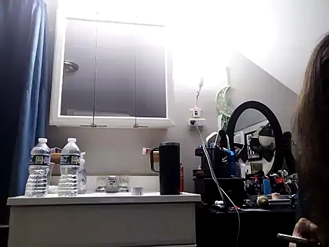 TheCougarTamingCowboy online show from April 19, 2026, 12:37 pm