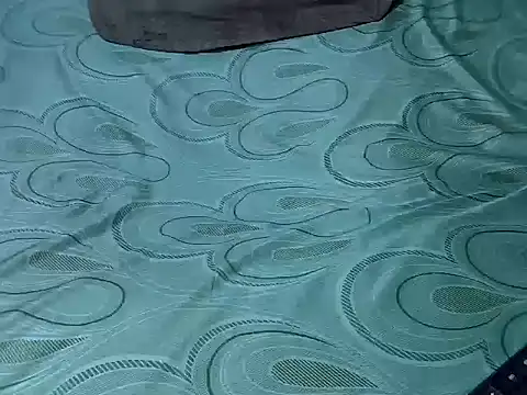 Snapshot of Proxy_Paige chatting on February 14, 2026, 6:21 am Proxy Paige online show from February 14, 2026, 6:21 am