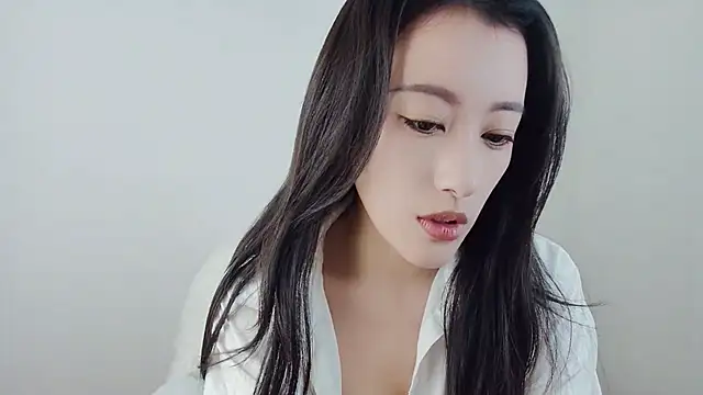 Snapshot of TXMIT chatting on March 1, 2026, 7:43 am TXMIT online show from March 1, 2026, 7:43 am