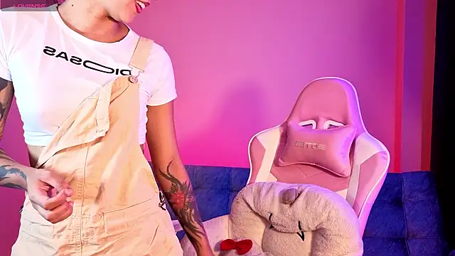 sharonbone online show from March 19, 2026, 4:49 am