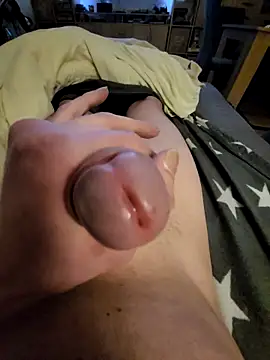 Snapshot of Stefan18cm44j chatting on March 24, 2026, 12:26 am Stefan18cm44j online show from March 24, 2026, 12:26 am