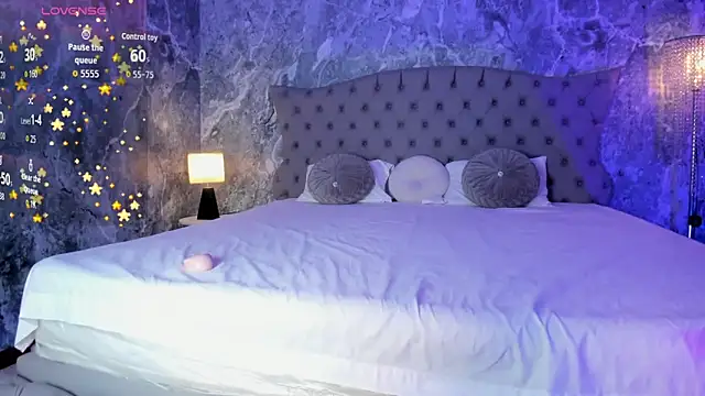 EVANGELIINE 21 online show from March 4, 2026, 7:20 pm